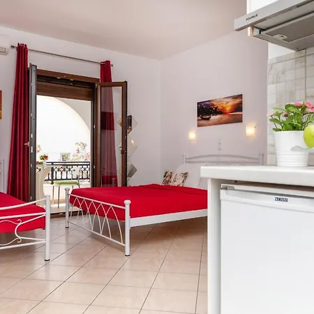 Naxos Diamond Apartmanhotel