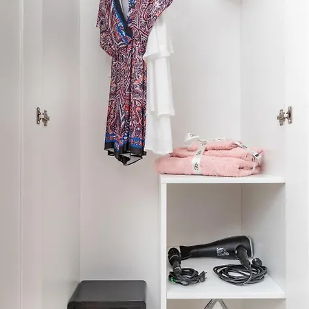 Naxos Diamond Apartmanhotel 3*