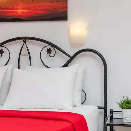 Ξενοδοχείο με διαμερίσματα Naxos Diamond Naxos City